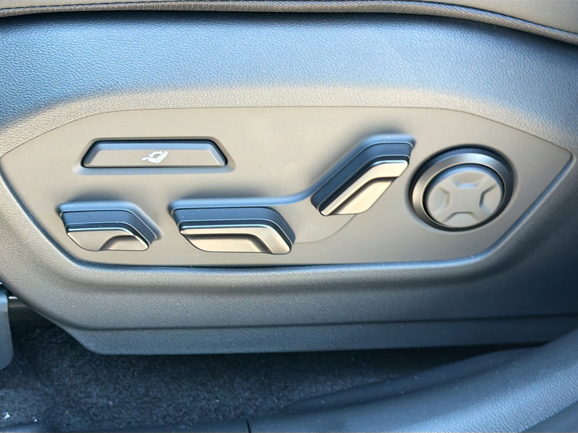 New 2026 Hyundai Santa Fe Calligraphy image 23