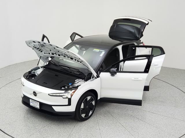 New 2025 Volvo EX30 Plus w/ Protection Package Premier image 13
