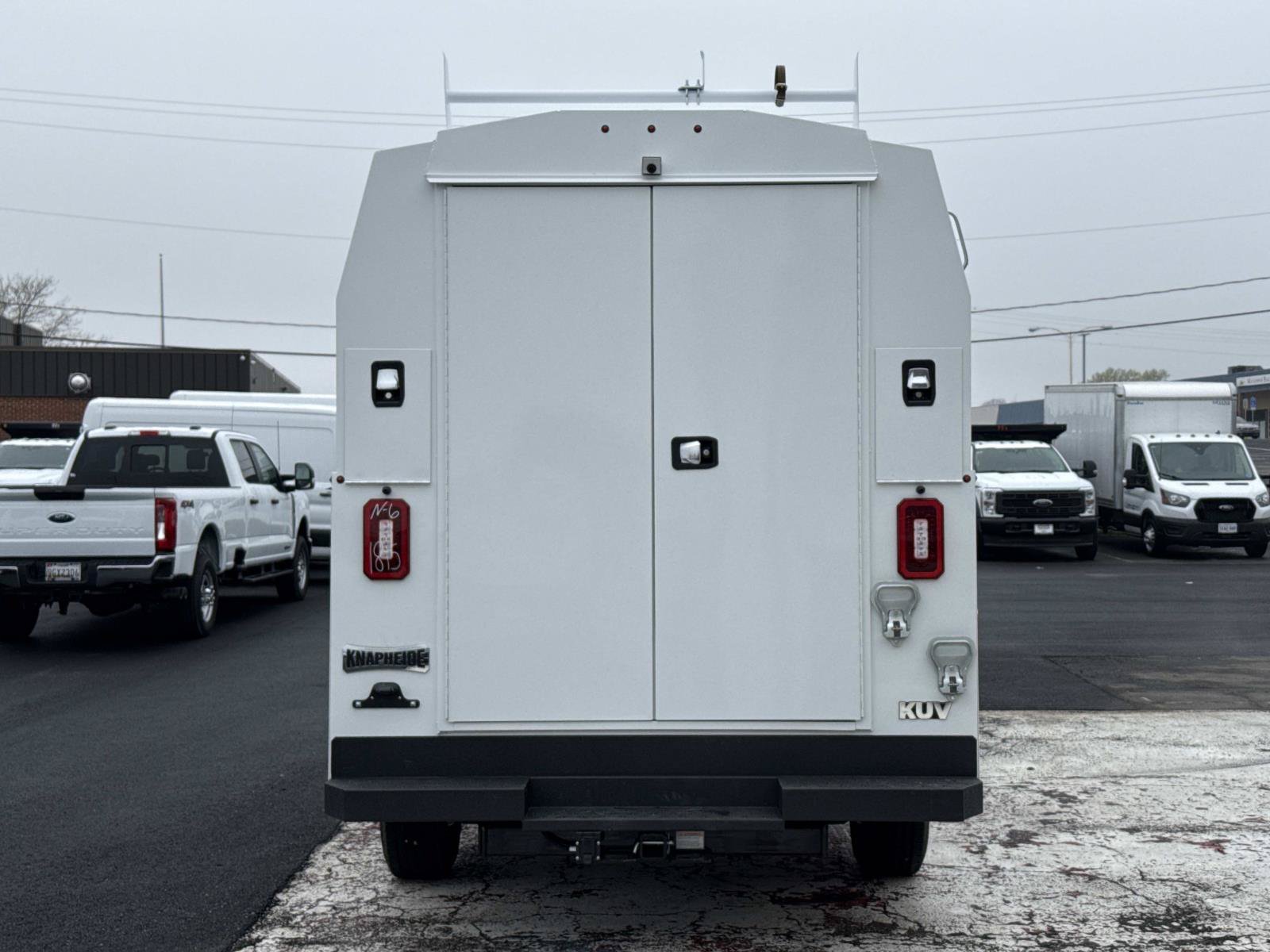 New 2026 Ford E-350 and Econoline 350 Super Duty w/ Power Equipment Group RWD image 4