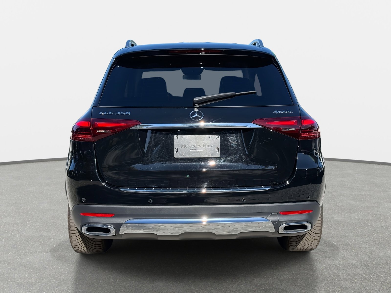 Used 2024 Mercedes-Benz GLE 350 4MATIC image 4