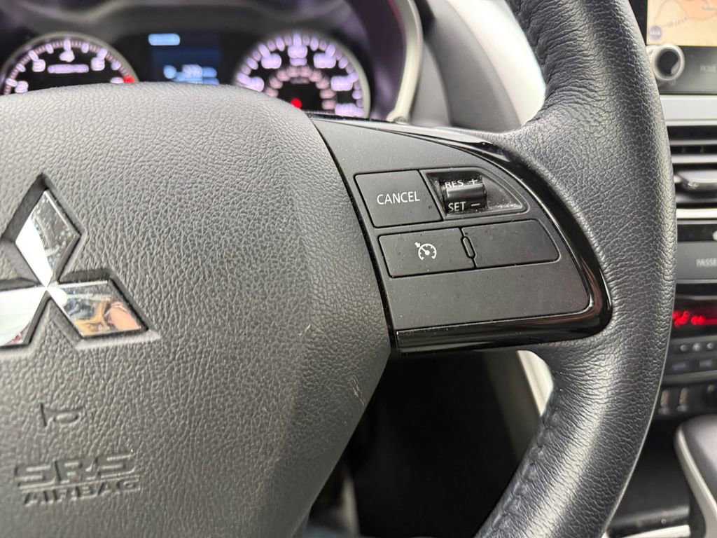 Used 2023 Mitsubishi Eclipse Cross SEL image 34