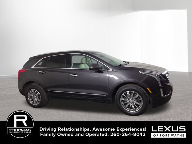 Used 2018 Cadillac XT5 Luxury w/ Driver Awareness Package FWD image 6