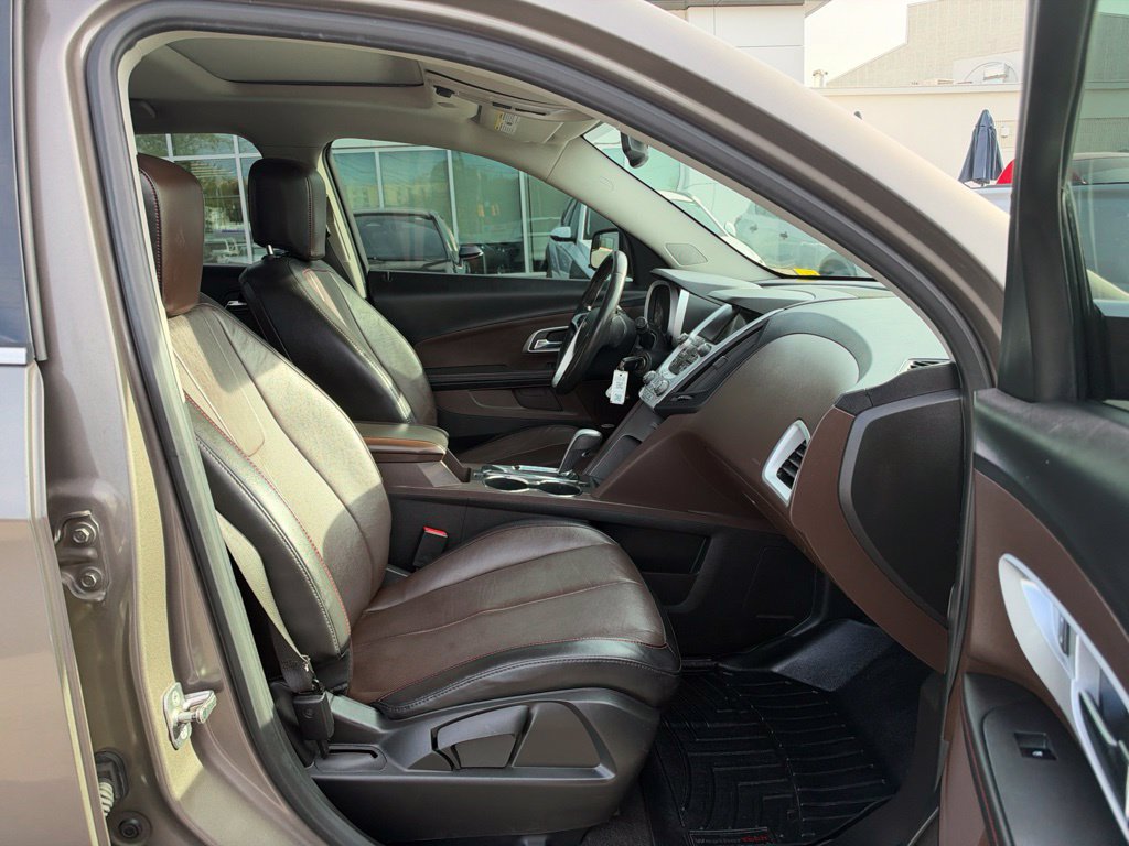 Used 2012 Chevrolet Equinox LTZ FWD image 19