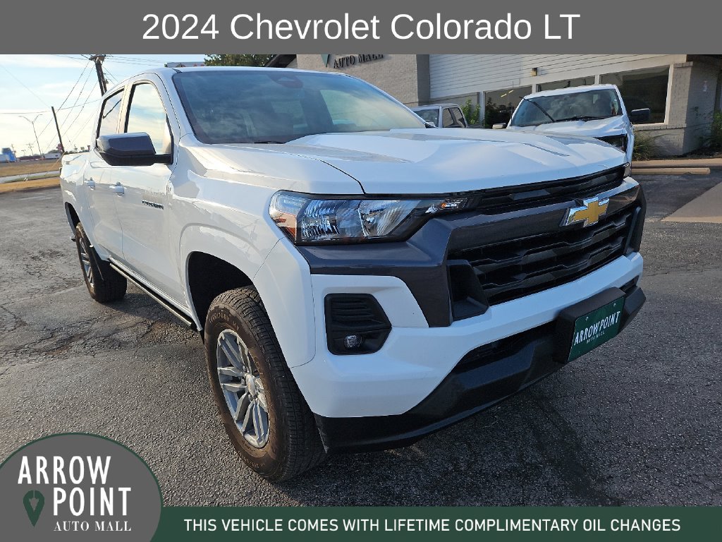 Used 2024 Chevrolet Colorado LT w/ LT Convenience Package II AWD/4WD image 2