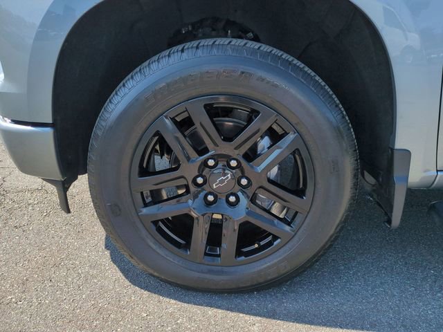 Used 2024 Chevrolet Silverado 1500 Custom image 10