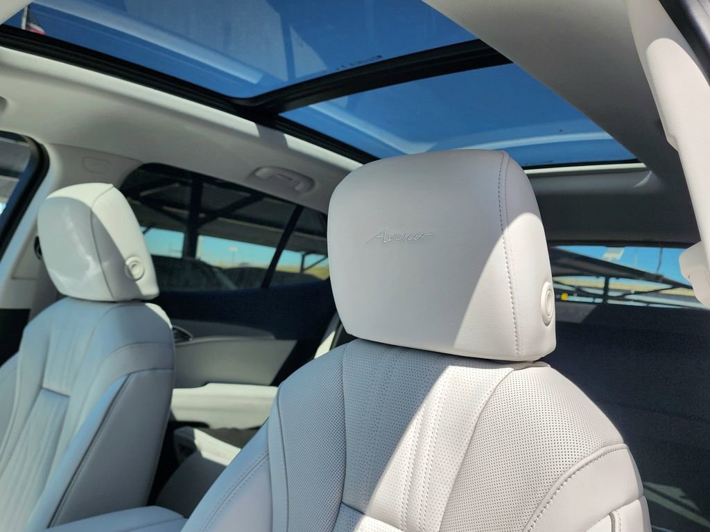 New 2026 Buick Envision Avenir AWD/4WD image 17