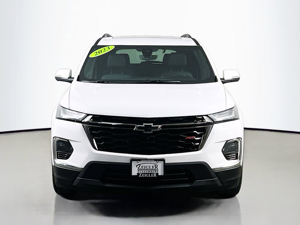 Used 2023 Chevrolet Traverse RS AWD/4WD image 2