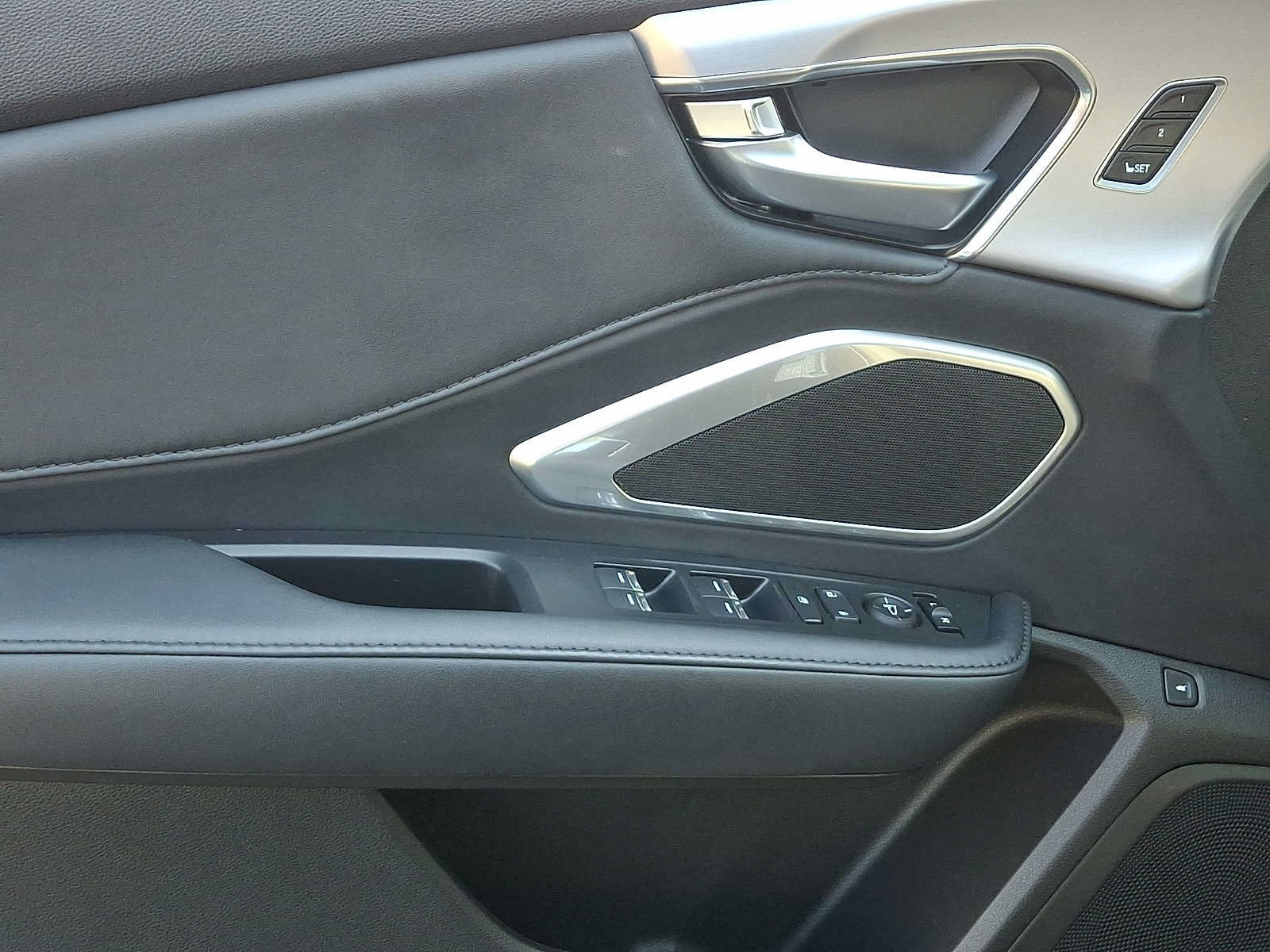 Certified 2024 Acura RDX SH-AWD image 12