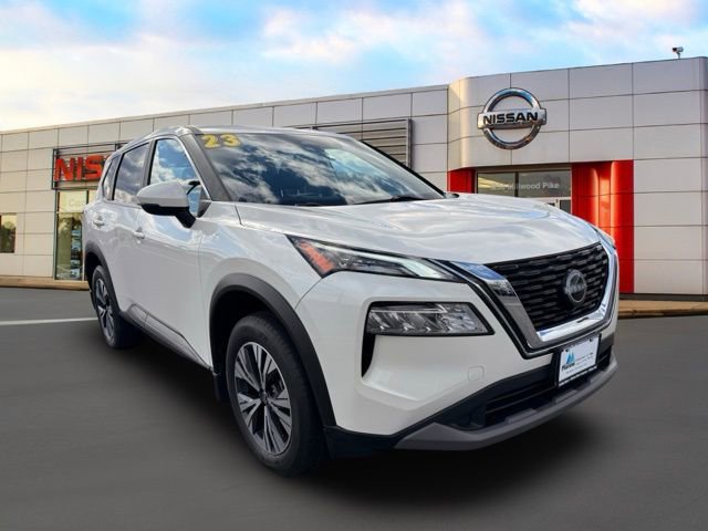Certified 2023 Nissan Rogue SV image 1