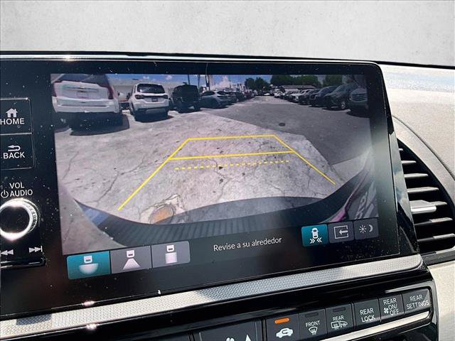 Used 2025 Honda Odyssey Touring image 23