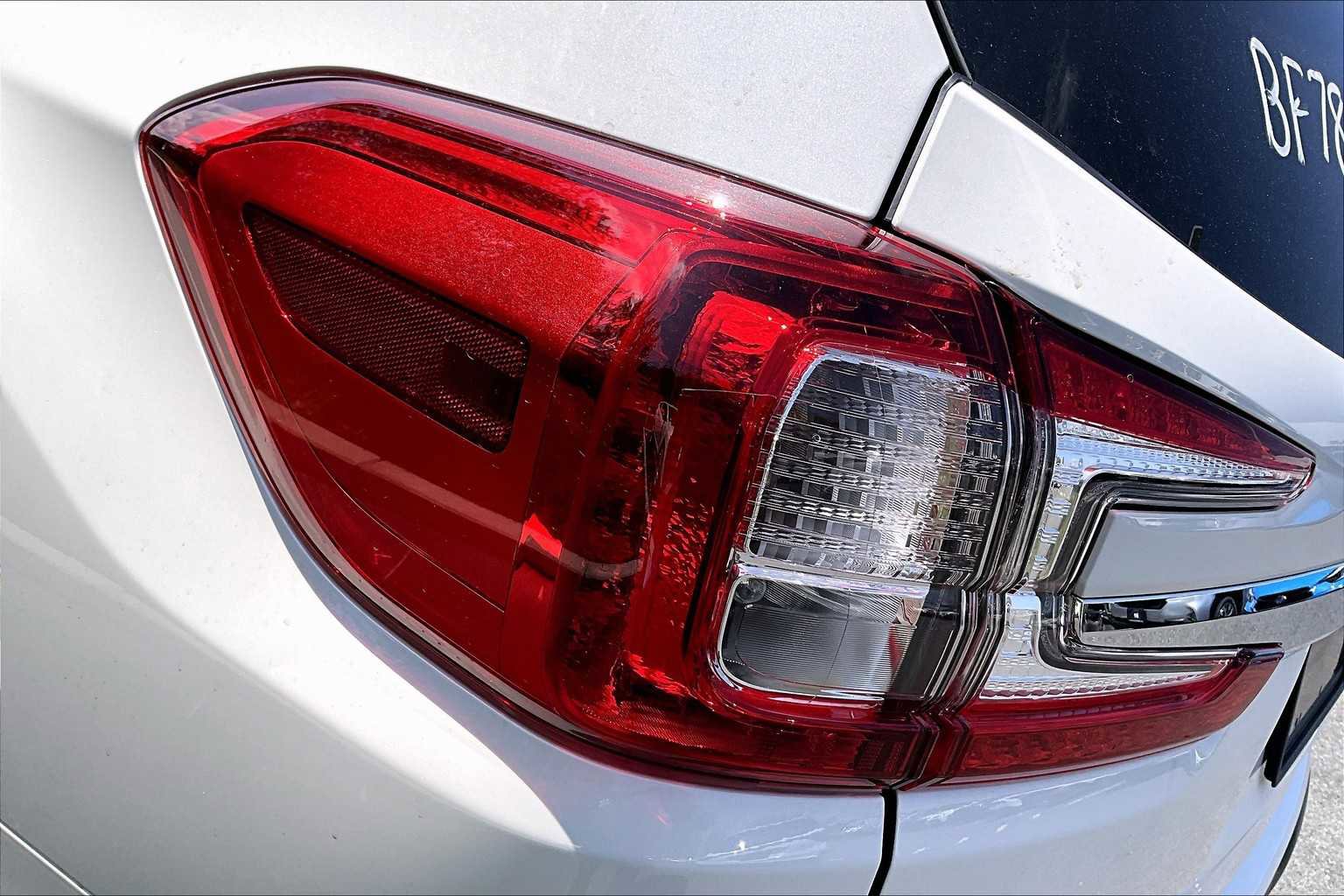 New 2025 Subaru Ascent Limited image 14