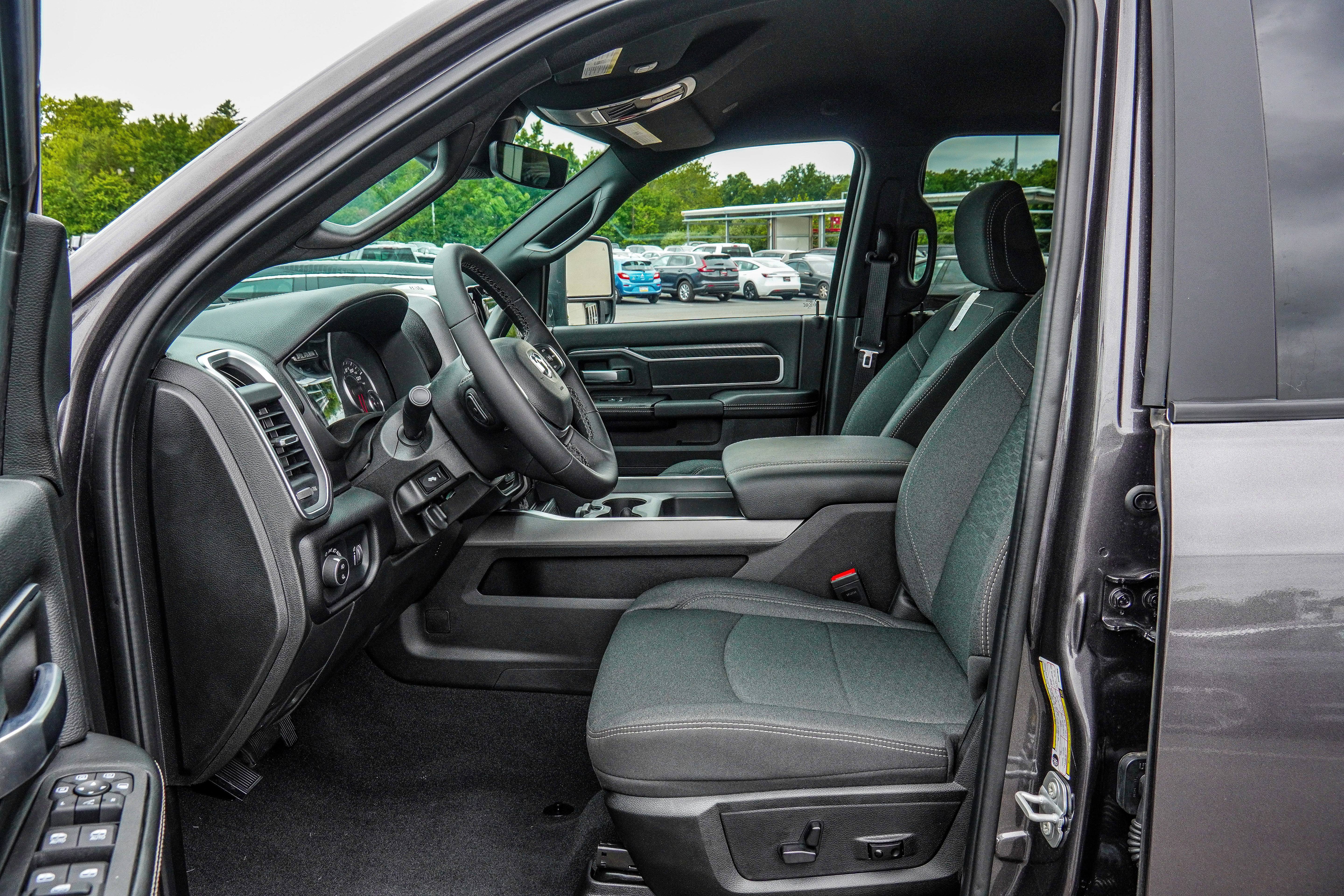 Used 2025 RAM 2500 Big Horn image 18