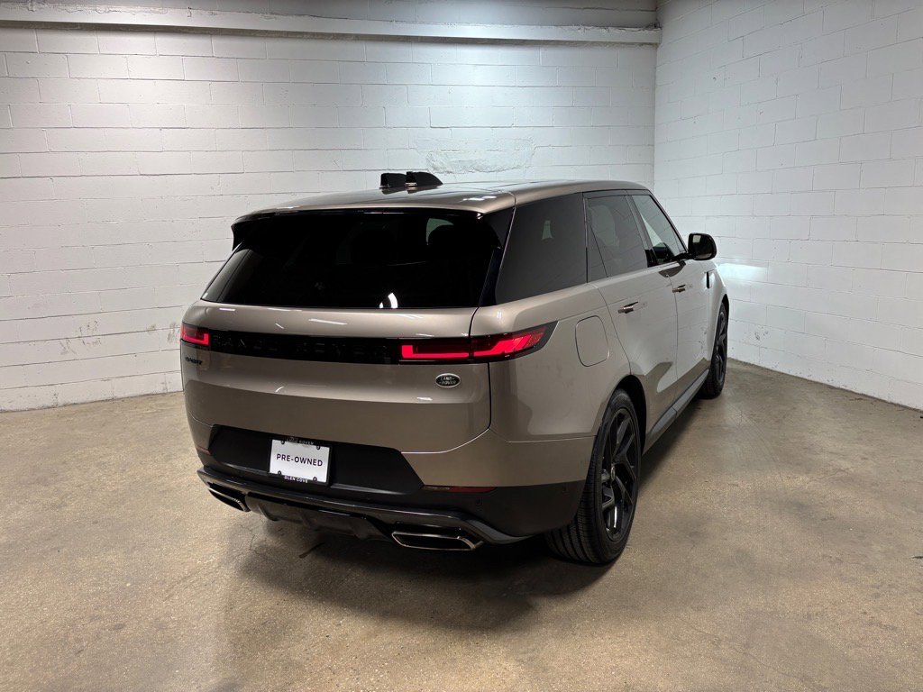Used 2023 Land Rover Range Rover Sport SE image 7
