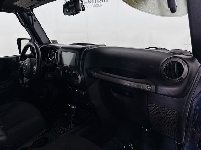 Used 2017 Jeep Wrangler Unlimited Sport w/ Quick Order Package 24S AWD/4WD image 24