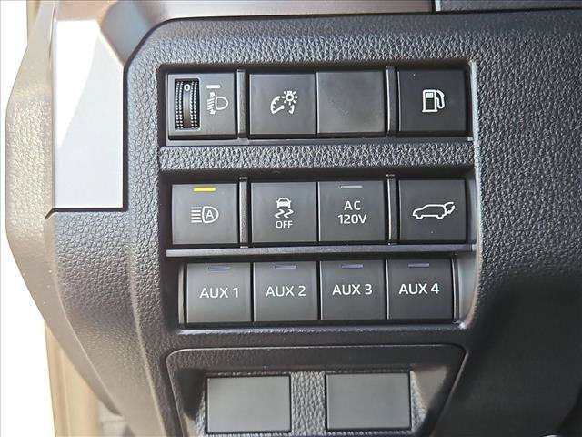 Certified 2026 Toyota 4Runner TRD Off-Road Premium AWD/4WD image 17