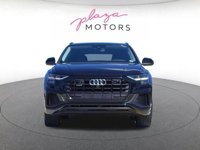 Used 2020 Audi Q8 Premium Plus w/ Premium Plus Package AWD/4WD image 2
