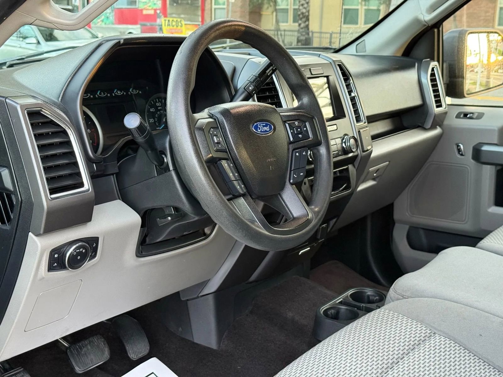 Used 2017 Ford F150 XLT image 16