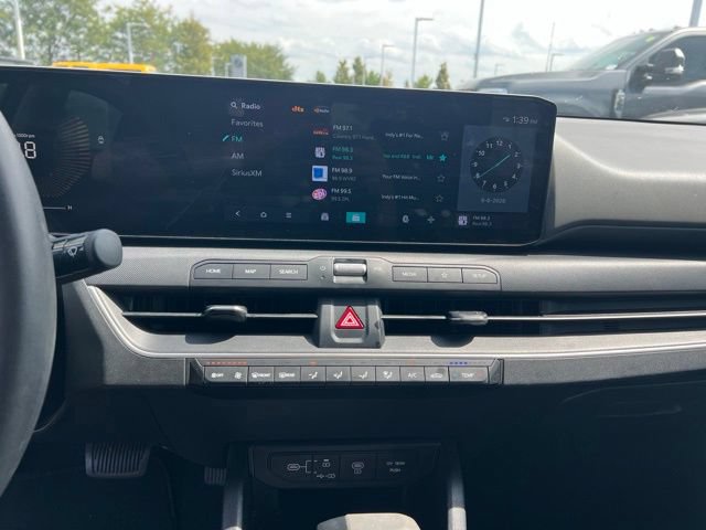 Certified 2025 Kia K4 FWD image 17