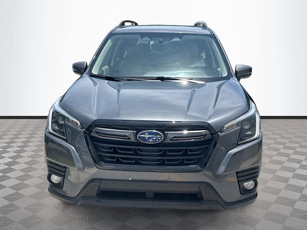 Used 2022 Subaru Forester Limited w/ Popular Package #3 AWD/4WD image 2