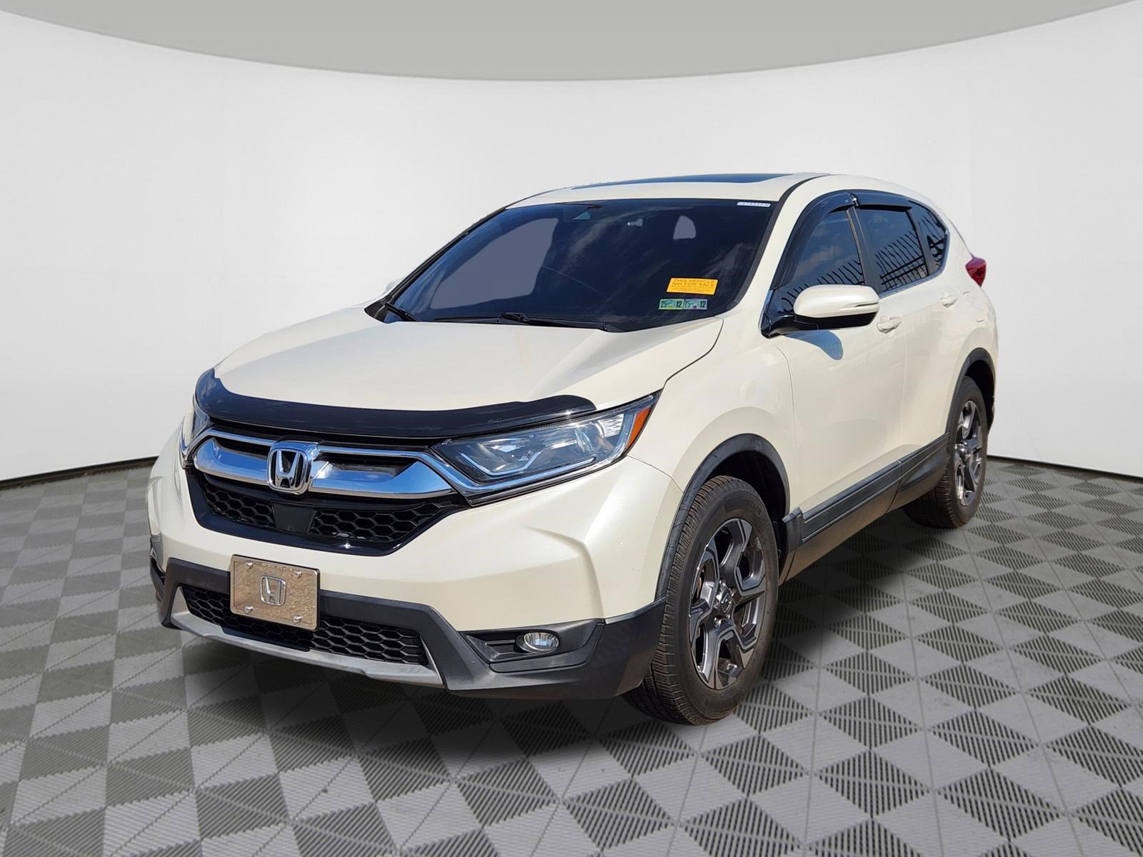 Used 2017 Honda CR-V EX image 2
