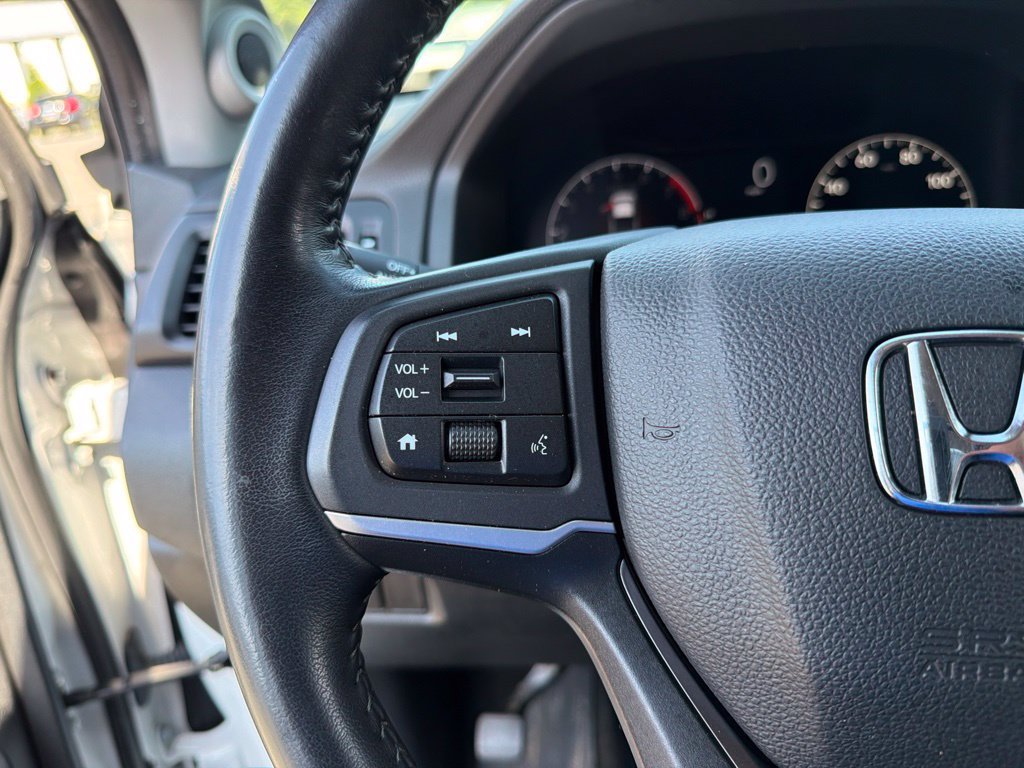Certified 2024 Honda Ridgeline Sport image 16