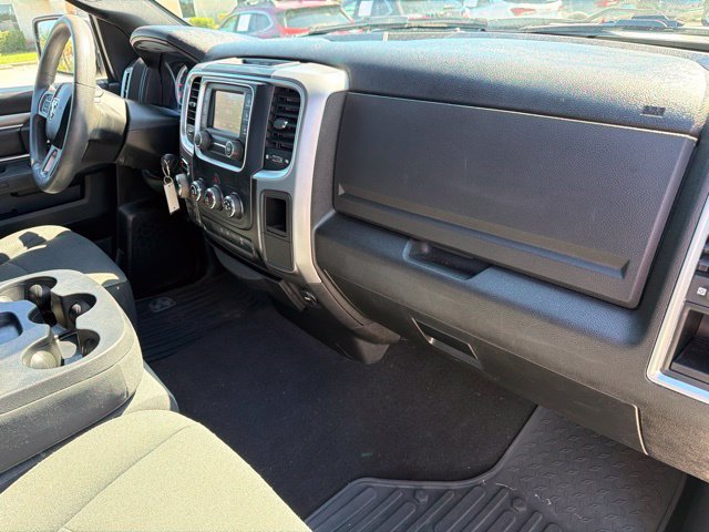 Used 2022 RAM 1500 Warlock AWD/4WD image 12