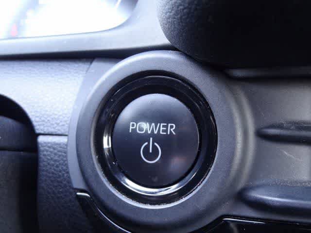 Used 2023 Toyota Crown XLE image 22