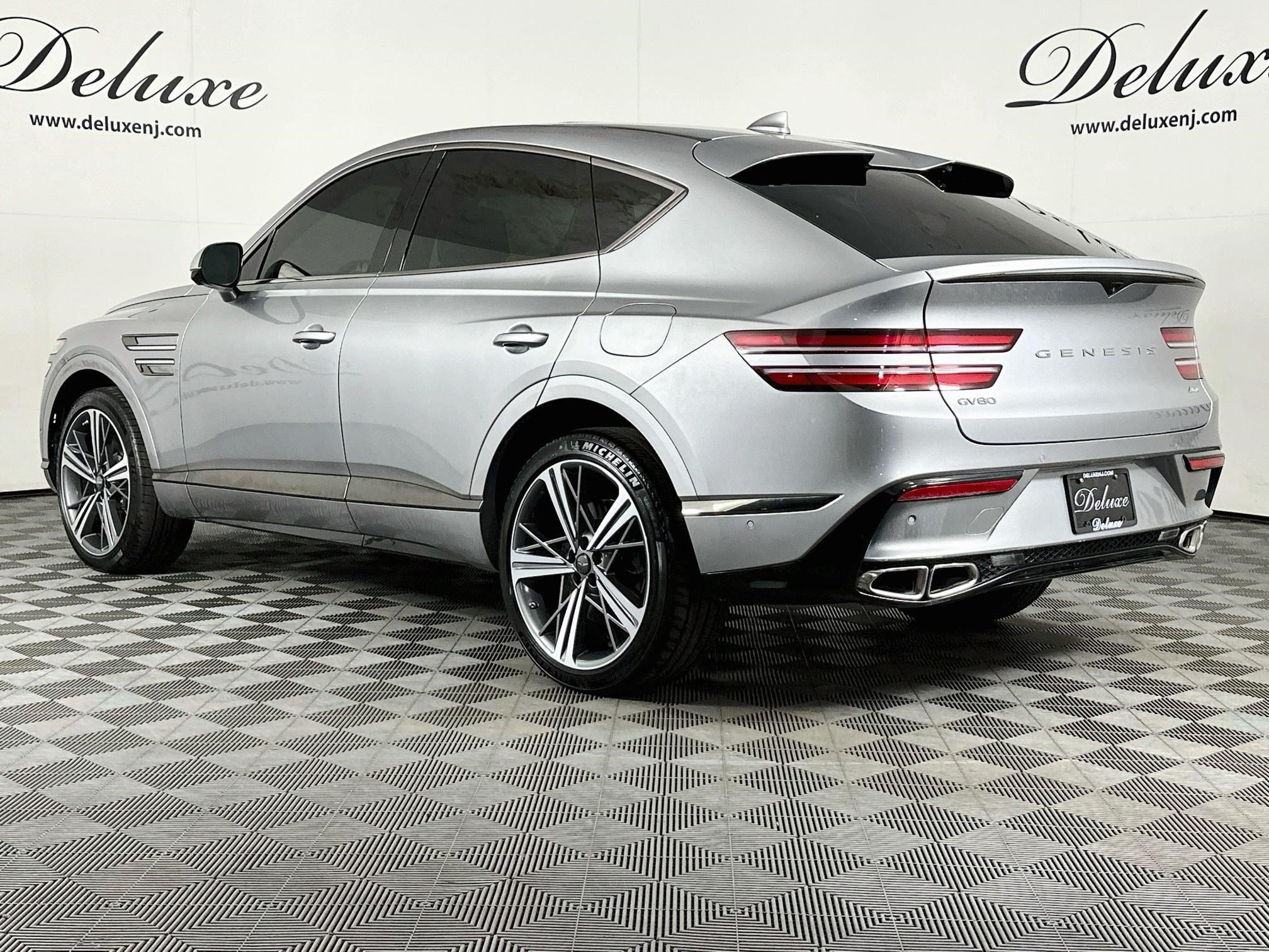 Used 2025 Genesis GV80 3.5T e-SC AWD/4WD image 4