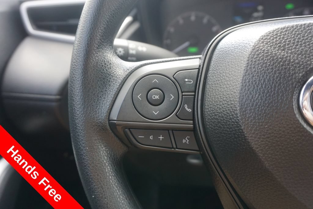 Used 2025 Toyota Corolla Cross AWD Hybrid image 4