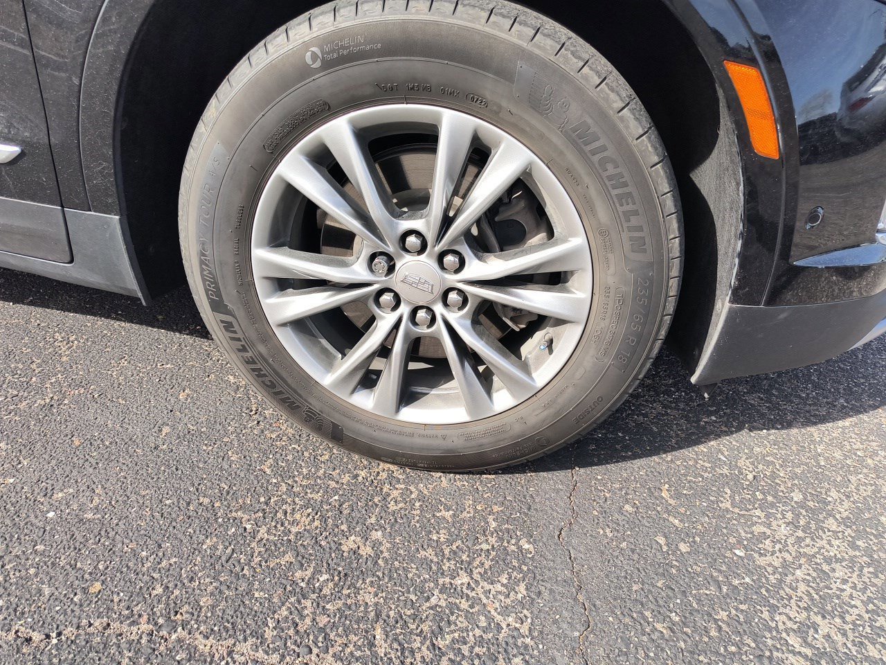 Certified 2022 Cadillac XT5 Premium Luxury w/ Technology Package image 6