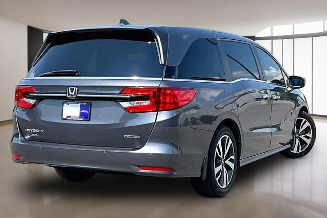 Certified 2022 Honda Odyssey Touring image 6