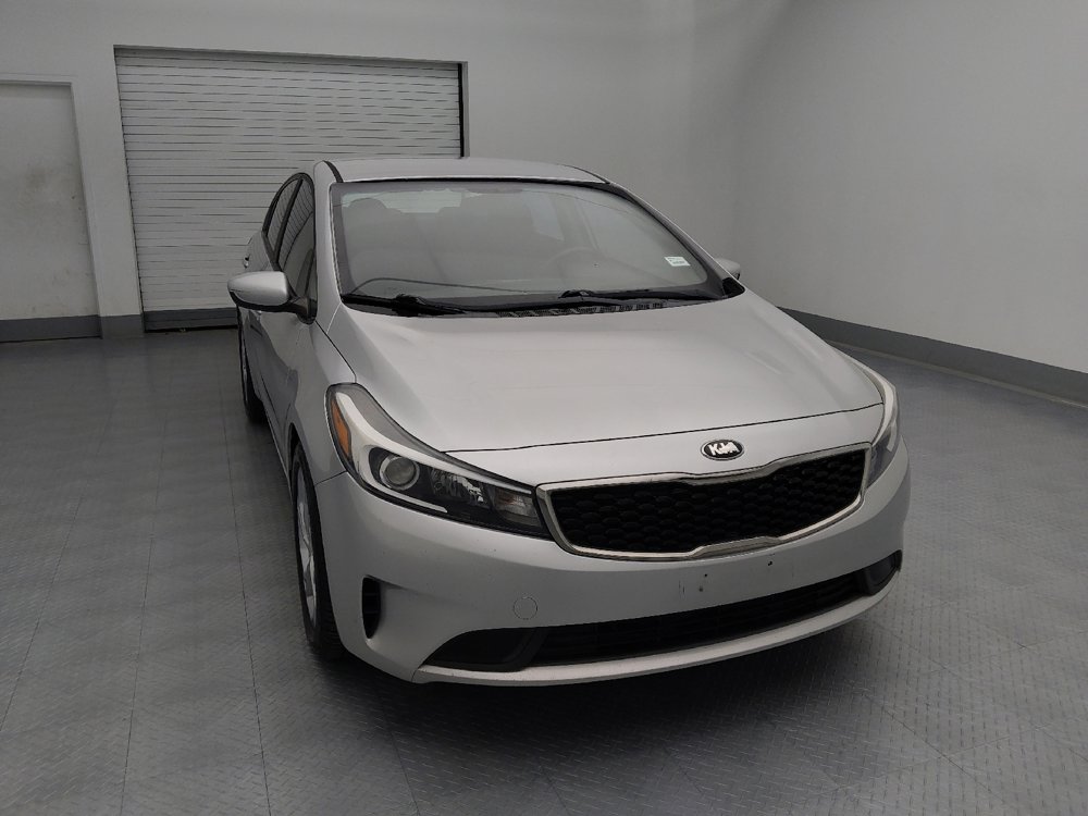 Used 2017 Kia Forte LX image 14