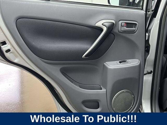 Used 2003 Toyota RAV4 4WD w/ Quick-Order Pkg image 16