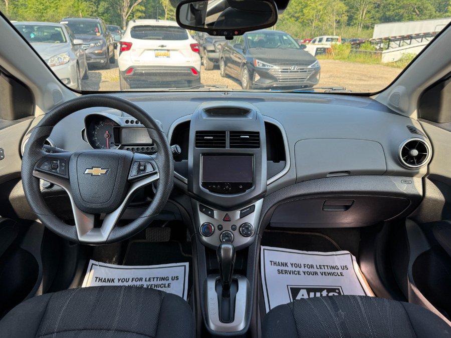 Used 2016 Chevrolet Sonic LT w/ Wheels and Fog Lamp Package FWD image 21