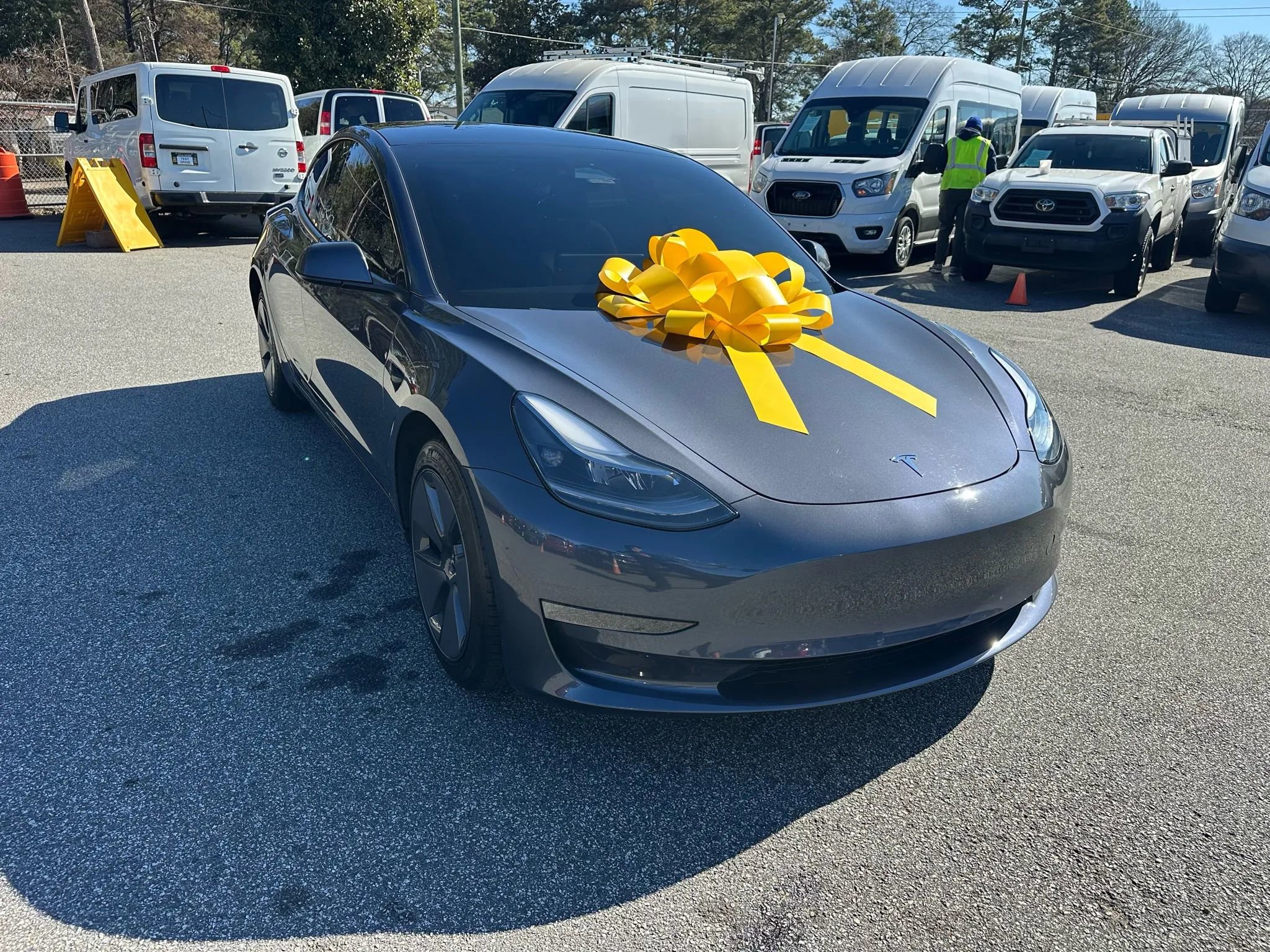 Used 2023 Tesla Model 3 Standard Range RWD image 10