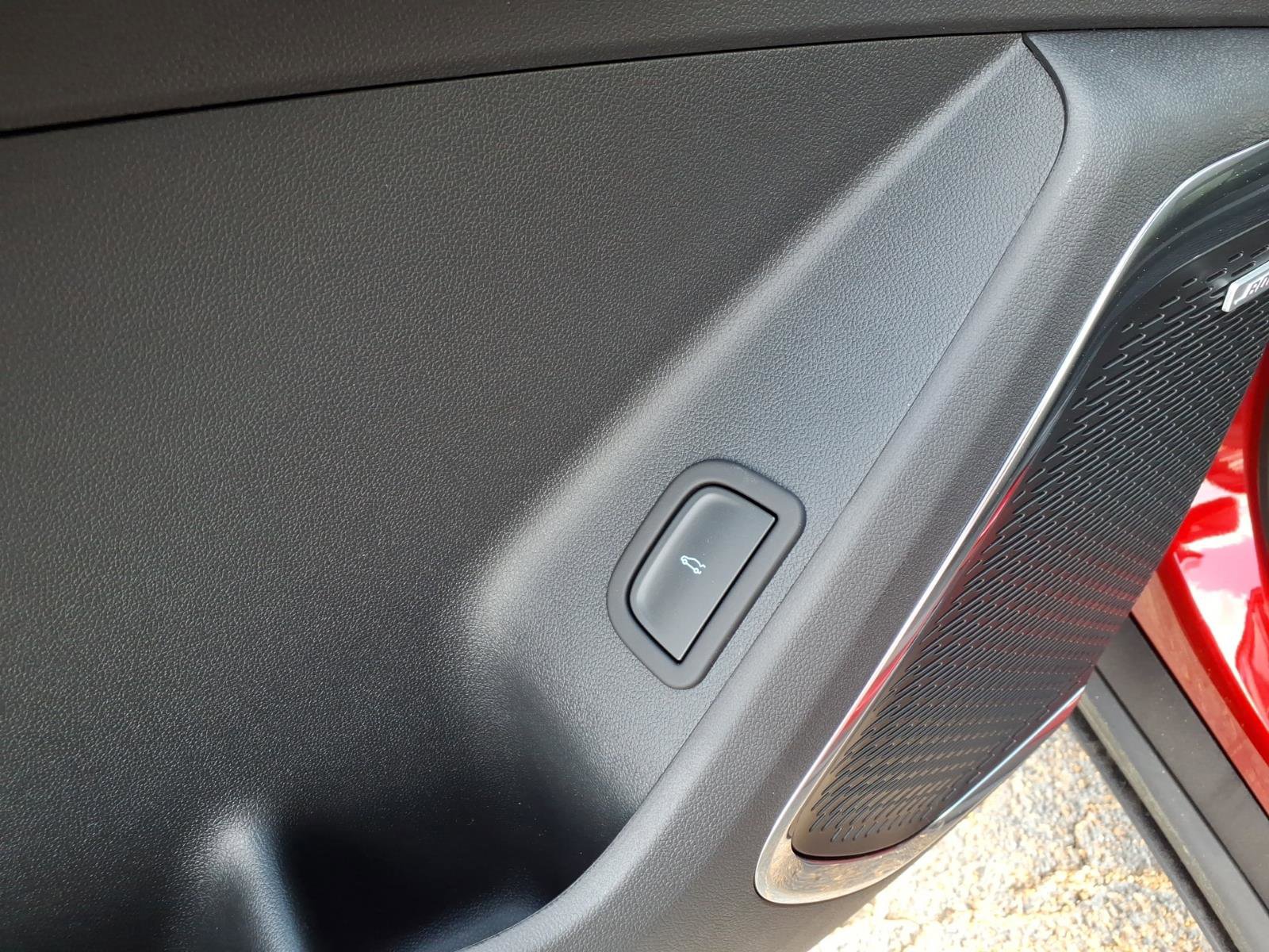 New 2026 GMC Acadia Elevation w/ Elevation Premium Package image 9