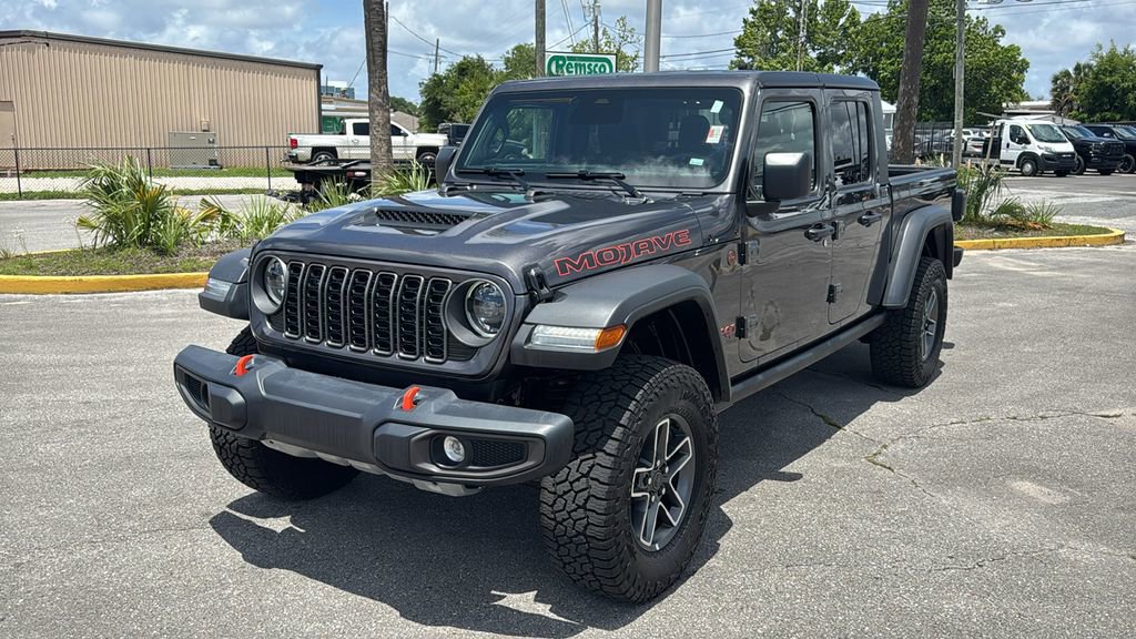 Used 2026 Jeep Gladiator Mojave AWD/4WD image 2