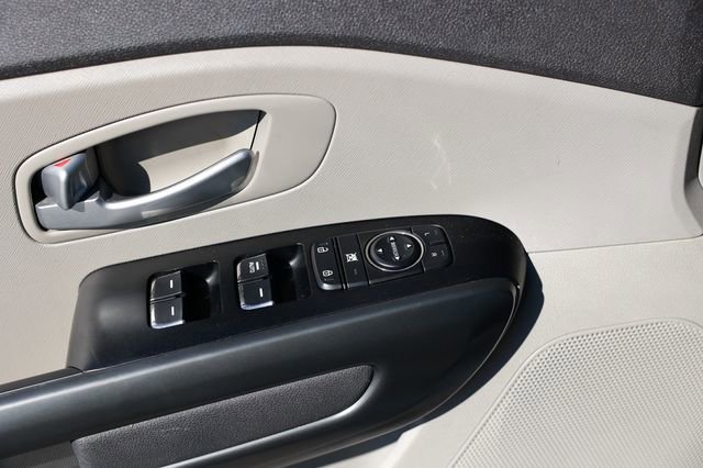 Used 2018 Kia Sedona L image 46