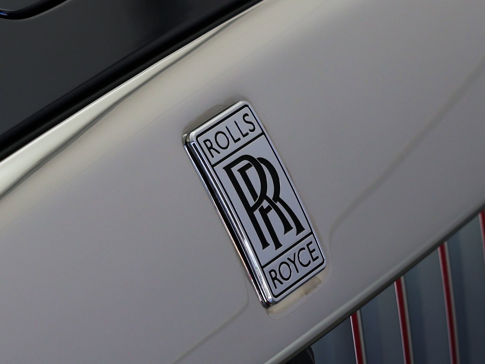 New 2026 Rolls-Royce Spectre Base image 16