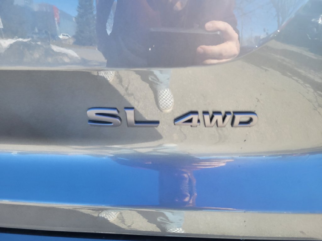 New 2026 Nissan Pathfinder SL AWD/4WD image 6