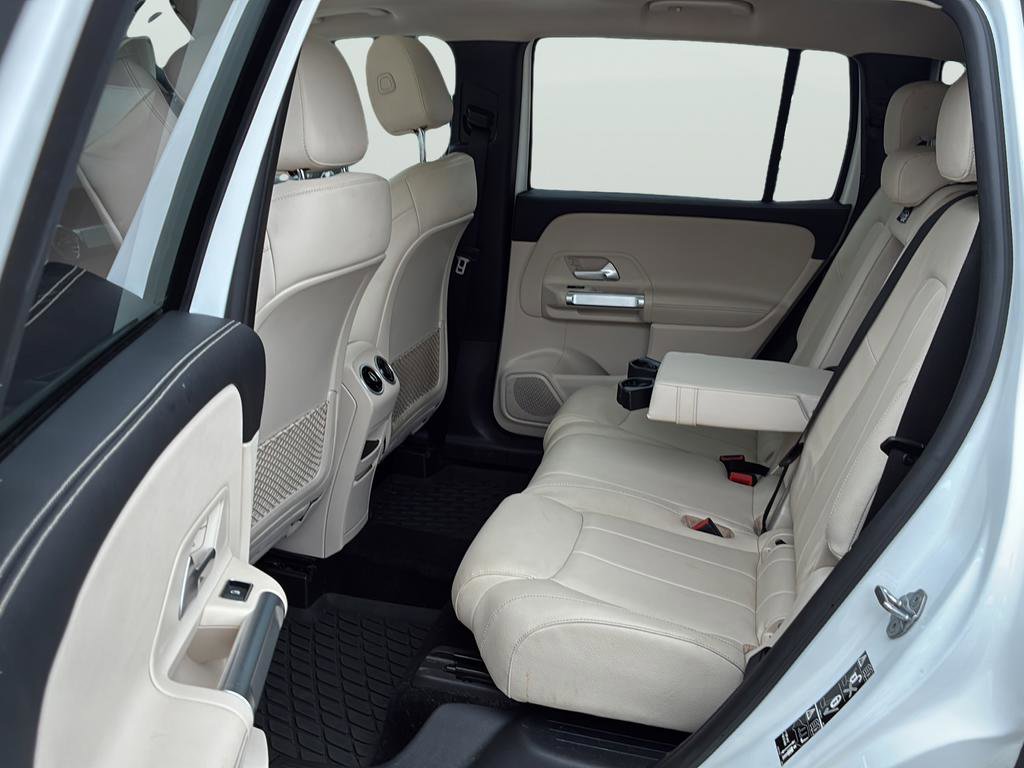 Used 2023 Mercedes-Benz GLB 250 image 16