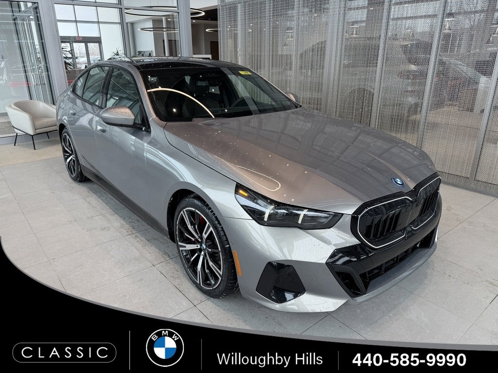 New 2026 BMW 550e xDrive