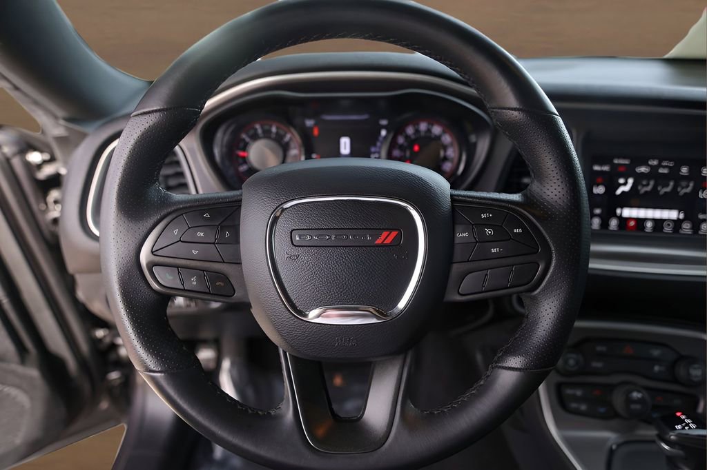 Used 2022 Dodge Challenger SXT w/ Blacktop Package image 12