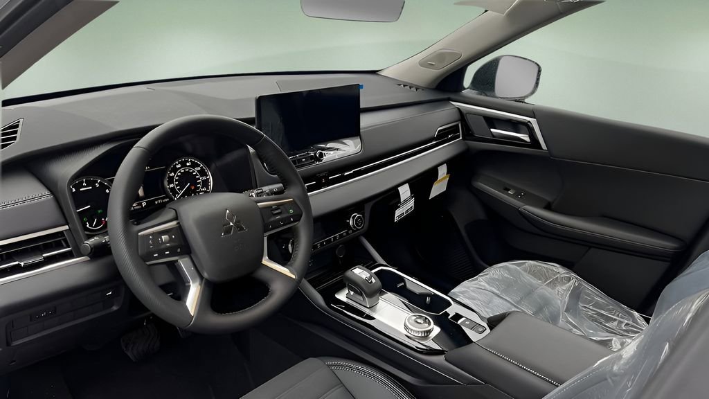 New 2025 Mitsubishi Outlander Trail Edition AWD/4WD image 10