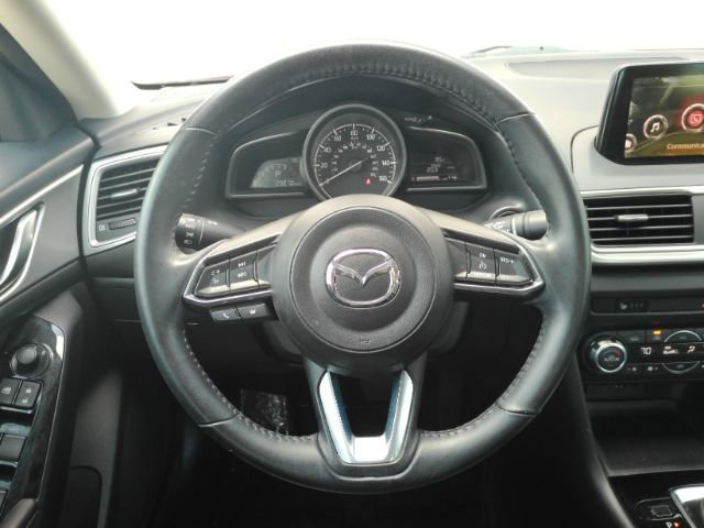 Used 2018 MAZDA MAZDA3 Touring FWD image 30