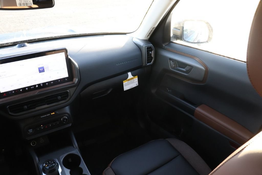 New 2025 Ford Bronco Sport Outer Banks w/ Outer Banks Tech Package+ AWD/4WD image 13