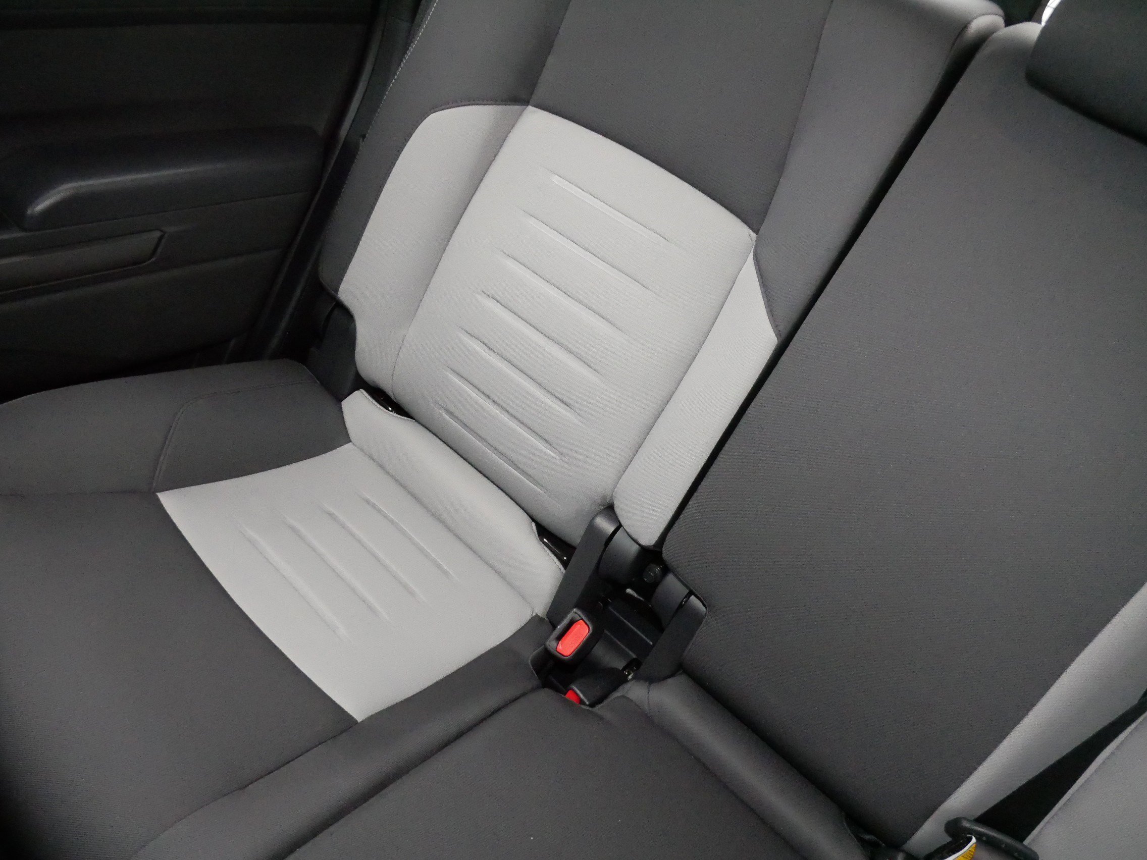 Used 2025 Toyota Tacoma TRD Sport w/ TRD Sport Upgrade Package image 12