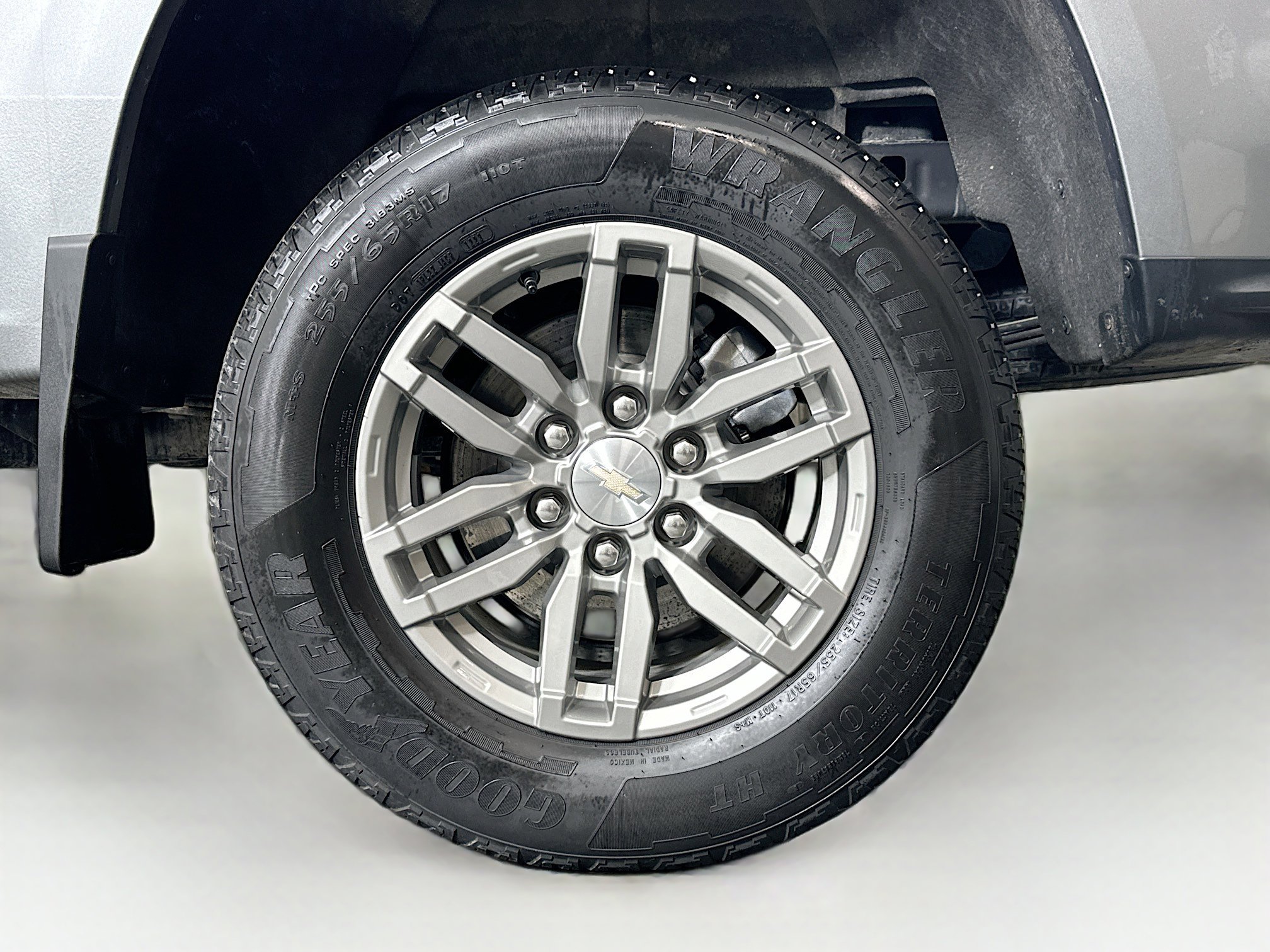 Used 2023 Chevrolet Colorado LT w/ LT Convenience Package image 11