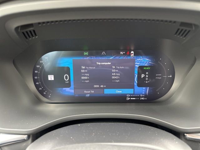 New 2026 Volvo XC60 T8 Ultra w/ Climate Package image 17