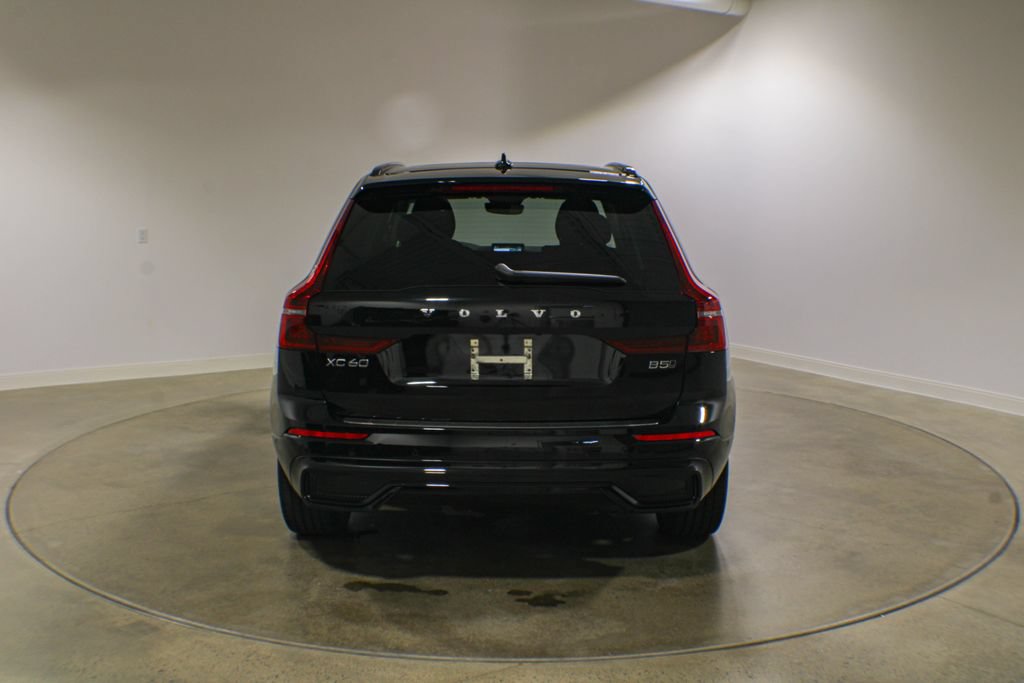 Certified 2026 Volvo XC60 B5 Plus AWD/4WD image 4